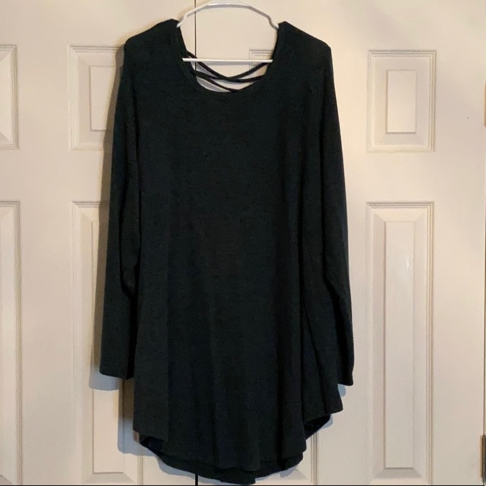 Torrid GREEN CHENILLE CAGE BACK TUNIC